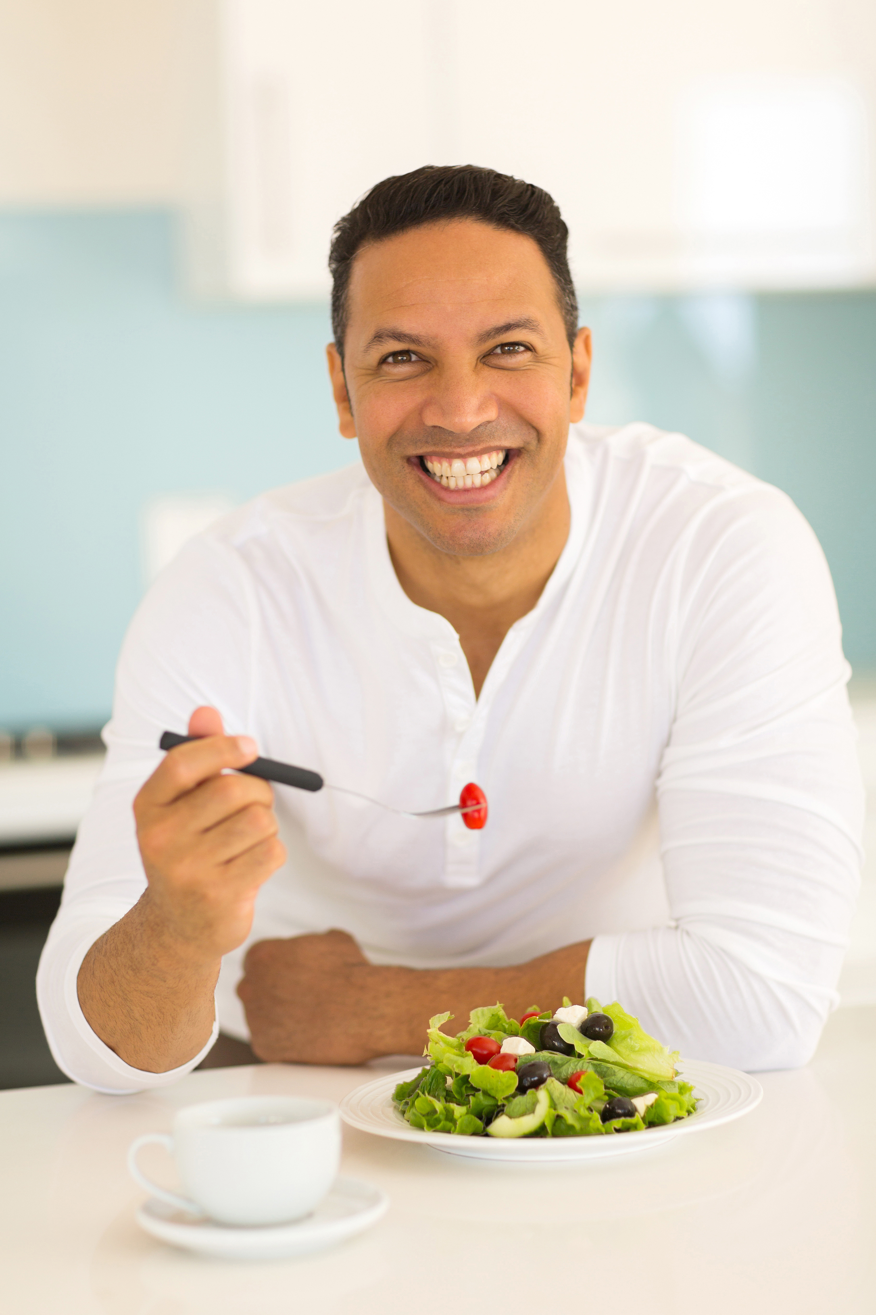 man eating healthy food